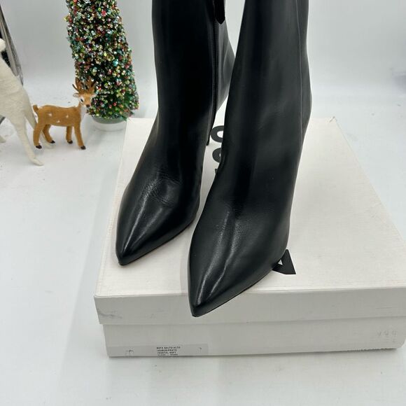 Women’s Schutz leather ankle boots size 9.5 made in Brazil - Picture 5 of 9